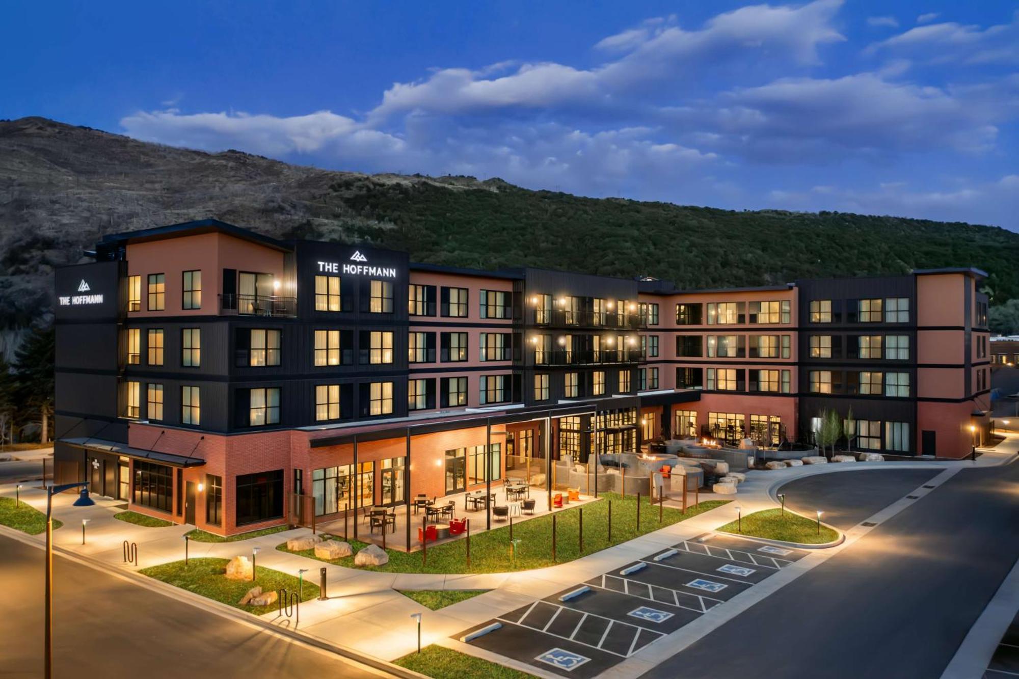 The Hoffmann Hotel Basalt Aspen Tapestry Collection Hilton Exterior foto